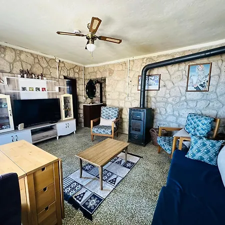 Villa Denize Sifir-otantik Tas Ev Cesme
